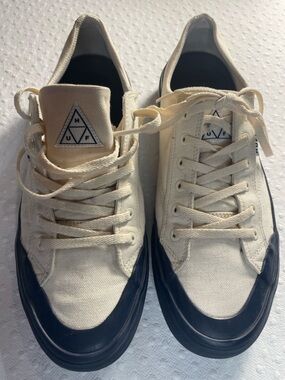 HUF Men’s SAMPLE Classic Lo ESS TX Vintage SKATER shoe natural canvas/navy Men 9